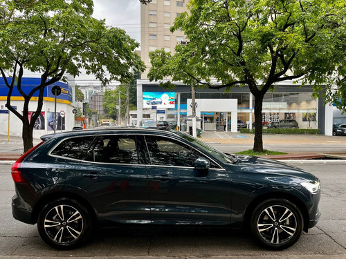 Volvo XC60 2.0 T5 MOMENTUM AWD
