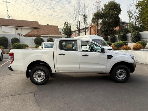 Ford Ranger XL 2.2L MT 4X2