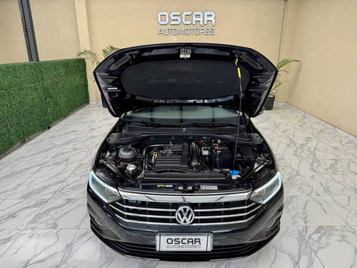 Volkswagen Vento 1.4 Highline 150cv At