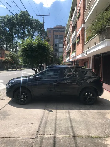 Citroën C4 Cactus 1.6 Shine Turbo Aut