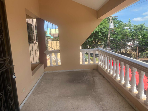 Casa Con Local Comercial En Venta En Las Antillas