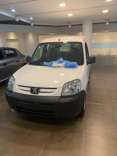Imagen 25 de 25 de Peugeot Partnert Confort 1.6 2023 3-
