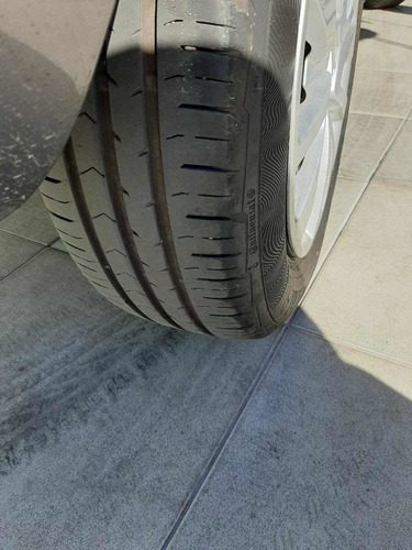 Imagem 13 de 14 de Renault