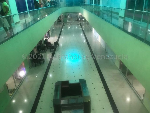 Imagen 6 de 6 de Excelente Local En Venta En Punto Fijo. Ubicado En Ctro Comercial. Contacto Al 04146954944 Cod Ref 22-16765