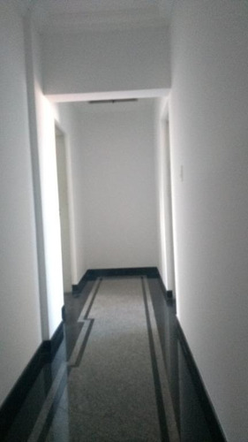 Imagem 7 de 11 de Prédio Para Alugar, 400 M² Por R$ 15.000/mês - Capela Do Socorro - São Paulo/sp - Pr0021