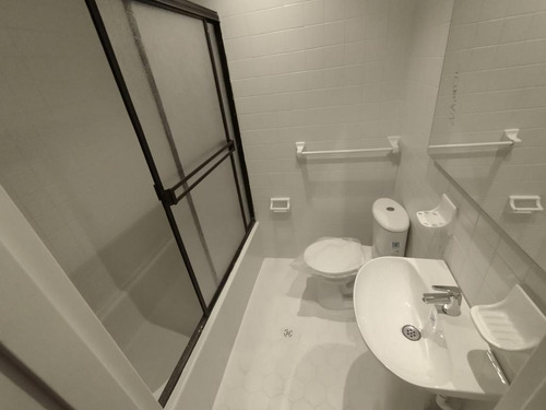 Casa En Arriendo En Pampalinda. Cod A10821