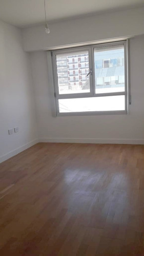 Imagen 17 de 30 de Venta / Oportunidad / Moderno Departamento 3 Amb Con Cochera Frente A Plaza España/ Mar Del Plata