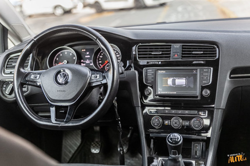 Imagen 13 de 13 de Volkswagen Golf 1.4 2017