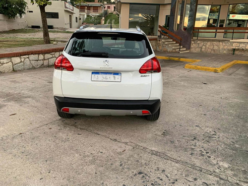 Peugeot 2008 1.6 Allure 2016