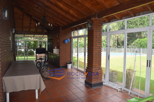 Casa A La Venta En Country Banco Provincia