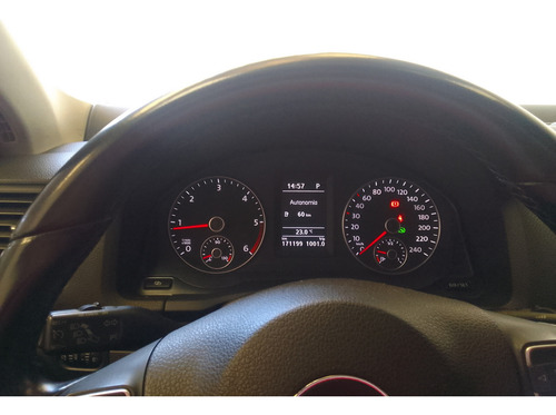 Volkswagen Vento 1.9 I Luxury Dsg