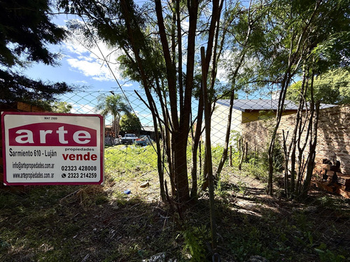 Terreno A La Venta En Lujan Barrio Sarmiento Arias Al 900