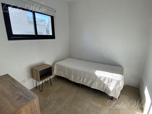 Casa En Venta En Saint Thomas Este, Canning