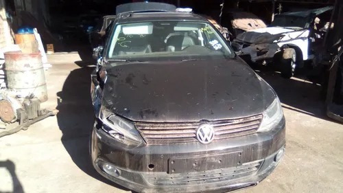 Imagem 8 de 8 de Sucata Jetta 2014 Somente Para Retirada De Peças