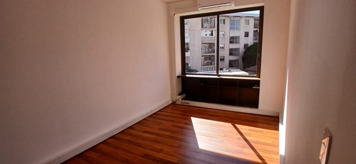 Excelente Oficina Duplex De 420m2 Habilitada Y Amoblada