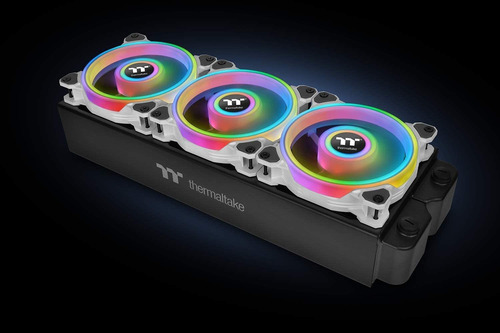 Thermaltake Riing Quad 4.724 En 16,8 Millones De Color Rgb (