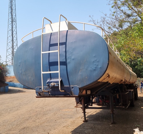 Imagem 5 de 8 de Carreta Bitrem Tanque 45.000 L - Ano 2003