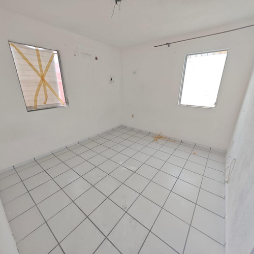 Casa En Venta, 4 Recámaras, 2 Niveles, Duplex, Sm 23, Cancún Centro.