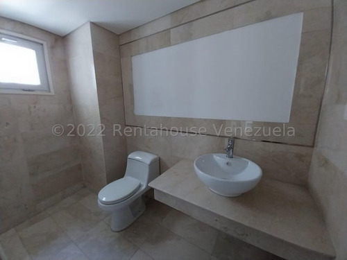Apartamento En Venta A Estrenar Campo Alegre Caracas 24-27927 Mr.