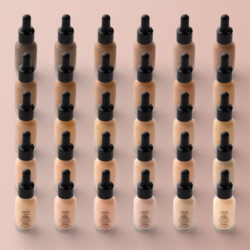 Base de maquillaje lĂquida NYX Professional Makeup Total control tono cappuccino - 13mL