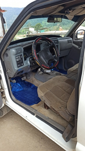 Imagen 3 de 7 de Chevrolet Miniblazer 4x4