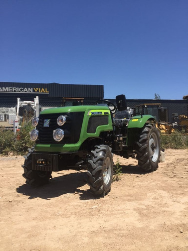Tractor Viñatero John Deere Tipo,marca Chery Rd404 45 Hp 4x4