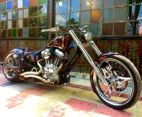 Harley Davidson 883 Custom