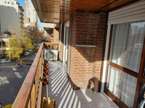 Departamento En Venta - 4 Dormitorios 4 Baños 1 Cochera - 120mts2 - Mar Del Plata