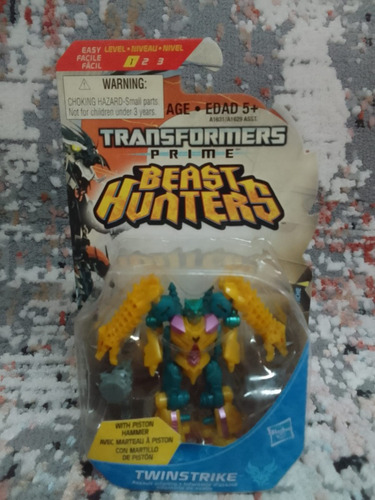 Transformers, Twinstrike. :nu[e}v O ./u