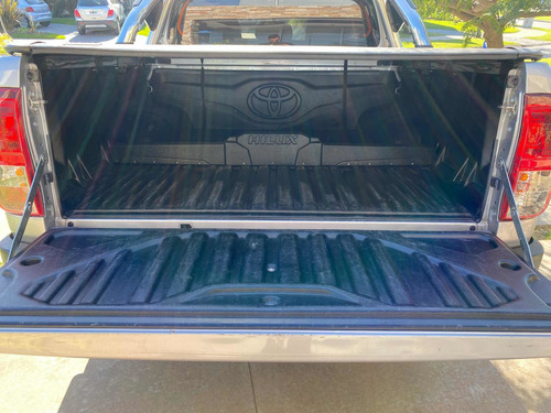 Toyota Hilux 2.8 Cd Srx 177cv 4x4 At 2018