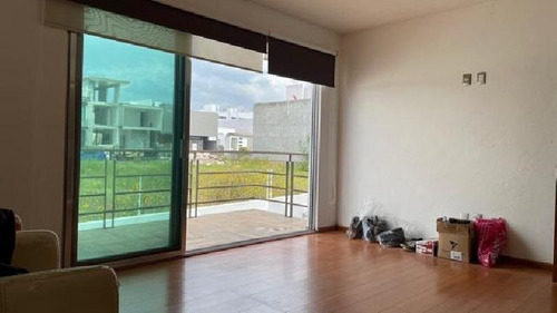 Imagen 12 de 30 de Casa En Venta En Primera Sección De Lomas De Juriquilla A Precio De Oportunidad
