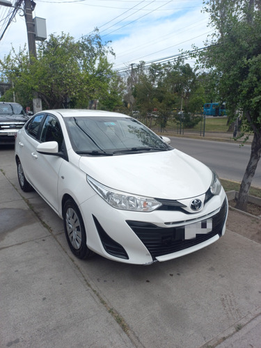 Toyota Yaris Gli 1.5 Mt 