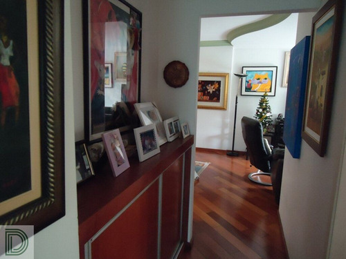 Imagem 14 de 15 de Lindo Apartamento No São Francisco. - Di9924