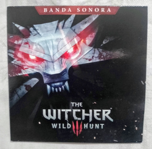 The Witcher 3 Ps4 Físico Edición Caja Extra Con Música, Etc (Usado)