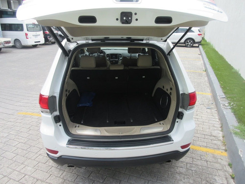 Imagen 8 de 12 de Jeep Grand Cherokee 2015 3.6 V6 Limited 4x2 At