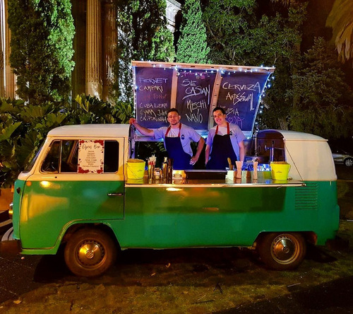 Imagen 1 de 10 de Alquiler De Food Truck , Catering Finger Food Y Barra Movil.
