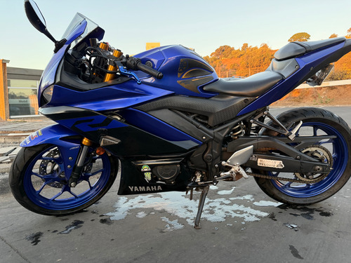 Yamaha R3a