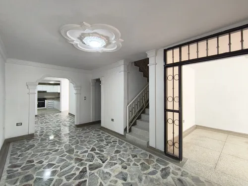 Casa En Venta En Ceiba Ii. Cod V30776
