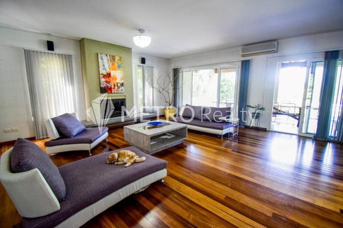 Casa En Venta Y Alquiler En Las Caletas, Nordelta