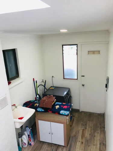 Imagen 7 de 17 de Casa Remodelada, Valles De Peñaflor, Malloco. 3 Hab Y 3 Bañ