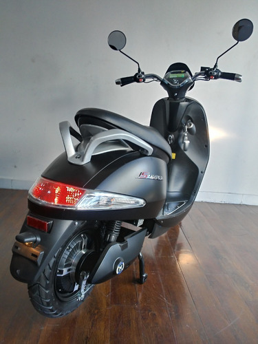 Imagen 3 de 25 de Moto Electrica Sunra Grace Argentina 800 Litio No Soco