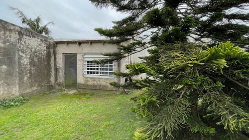 Casas De Tres Dormitorios En Venta En La Plata