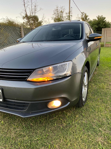 Volkswagen Vento 2.5 Luxury 170cv