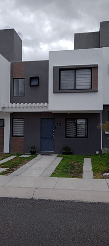 Casa En Renta Semi Amueblada En Zakia Queretaro. Rcr230818-e