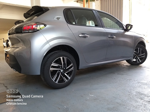 Imagen 20 de 25 de Peugeot 208 Roadtrip 1.6l Am23 0km L
