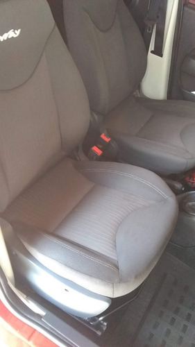 Imagem 5 de 6 de Fiat Uno Way 1.4 2011