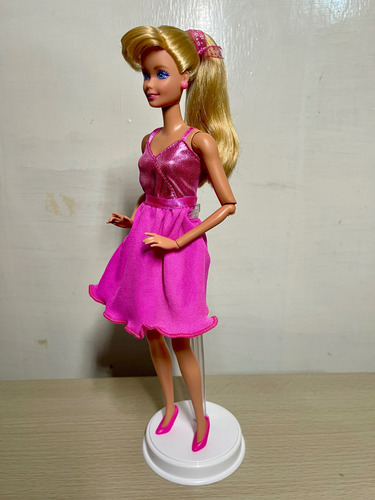 Muñeca Barbie Articulada (Usado)