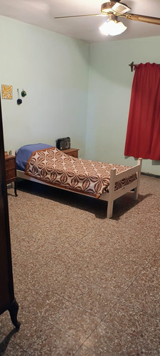 2 Casas En 1.000 M2 De Terreno Barrio Abayubá.