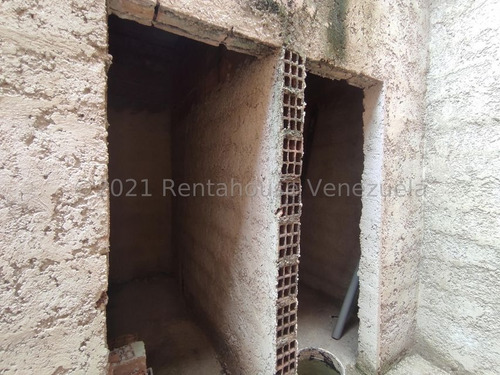 Imagen 13 de 14 de Marol Rentahouse Vende Casa En Centro De Valencia 22-1848