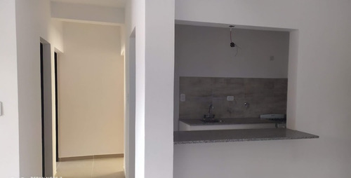 Alquiler De Departamento 2 Dormitorios Para Baja Con Cochera